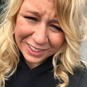 Meet your Posher, Liz